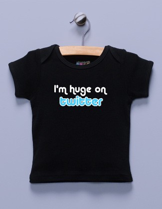 "I'm Huge on Twitter" Black Shirt / T-Shirt